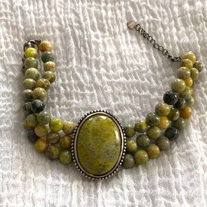 Genuine stone bracelet – serpentine  / Vintage
